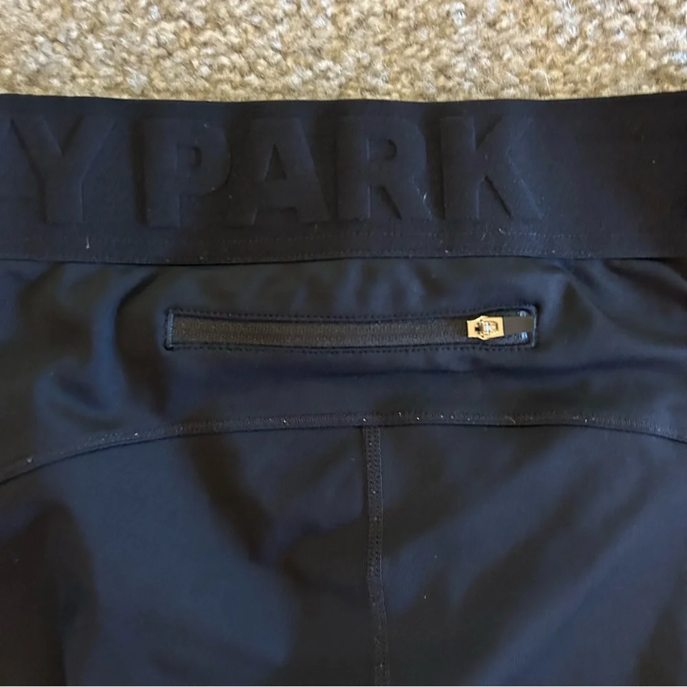 IVY PARK Leggings with Mesh and‎ Moto Detailing and Flip Belt Zipper Pocket